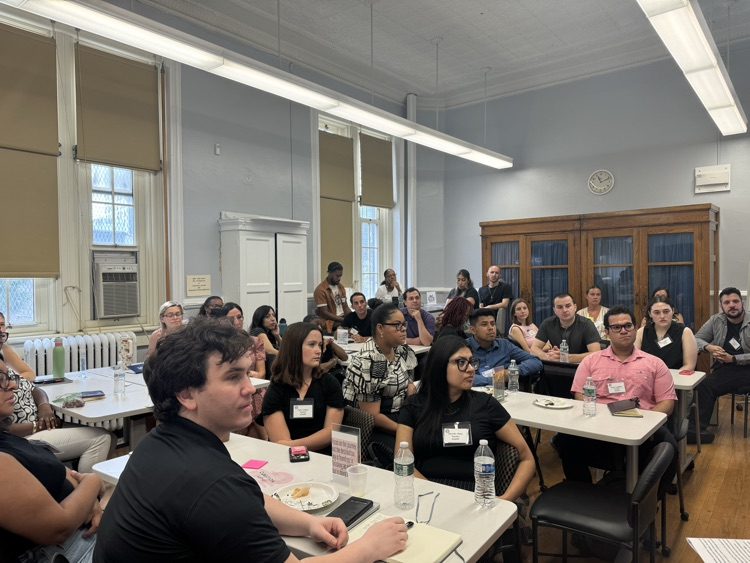 Csd7Bx's tweet photo. @csd7bx welcomes our new teachers 👏🏽👏🏽 you have joined a district that is on the move, and you are now part of the bridge to generational success. You will be elated by the hard work of our students; their talents and passion for success will change your lives Welcome to D7 https://t.co/HpturWqUxC