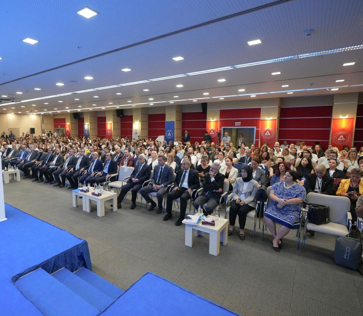 TorontoEgitim's tweet image. Millî Eğitim Bakanlığı ve TOBB Türkiye Eğitim Meclisi Tarafından Düzenlenen Özel Okullar Türkiye Yüzyılı Maarif Modeli Bilgilendirme Toplantısı  yapıldı.

👉🏻 meb.ai/Ufy7h6hf