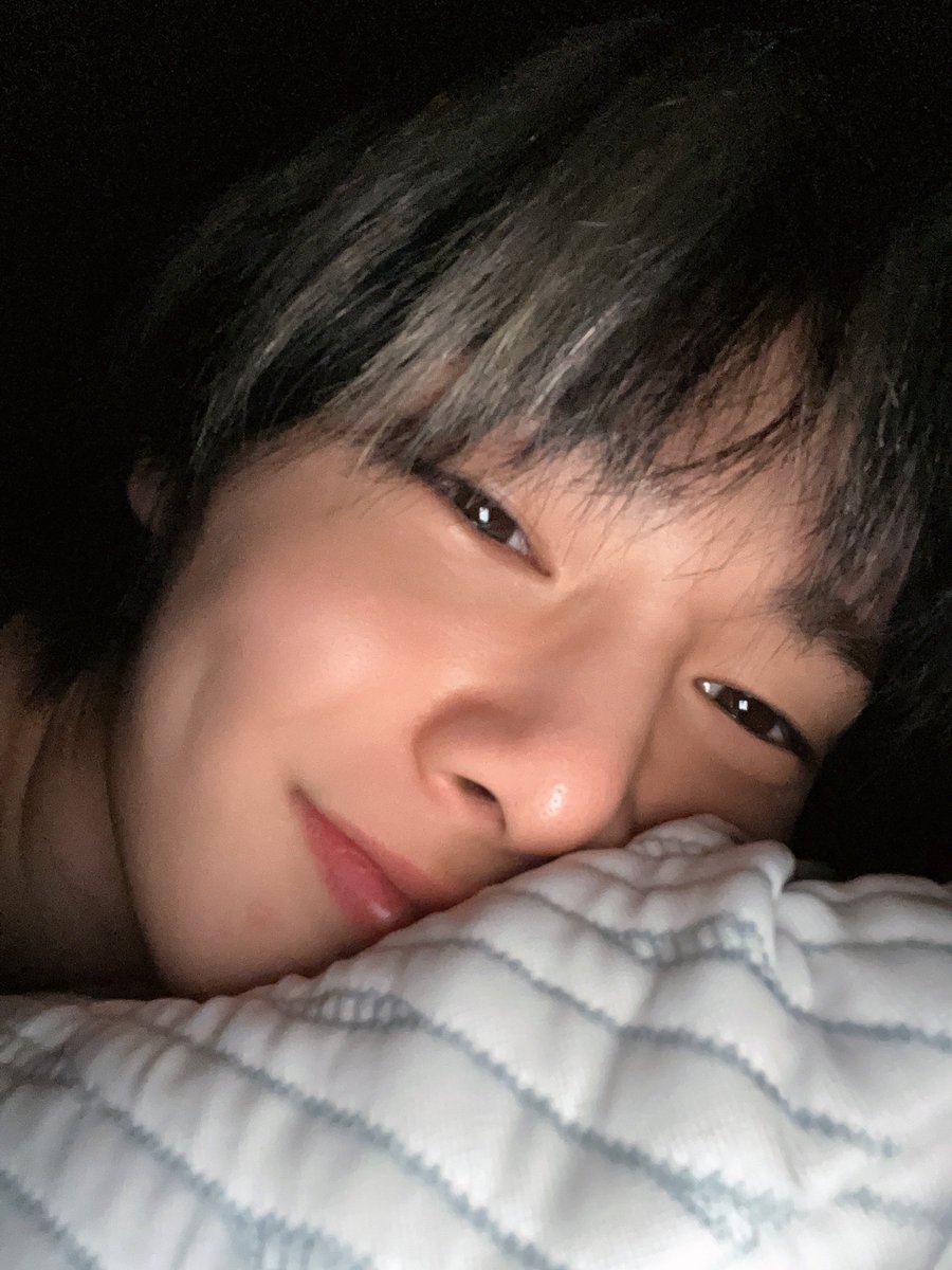 dailyinnieluv's tweet photo. 💭 update https://t.co/uS2puQhXgL
