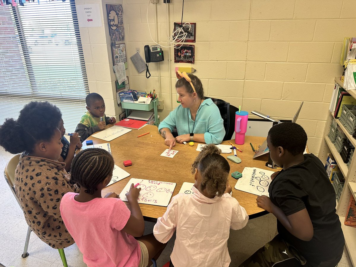 Katie Greene (@katiegreene25) on Twitter photo Mrs. Lewis working with her Math small groups on equal groups <a href="/mrsgray620/">Hannah Gray</a> <a href="/sarahruddock4/">sarahruddock</a> <a href="/bnewellmath/">Brandi Newell</a> <a href="/EEMillerElem/">EE Miller Elem</a> Mrs. Lewis working with her Math small groups on equal groups <a href="/mrsgray620/">Hannah Gray</a> <a href="/sarahruddock4/">sarahruddock</a> <a href="/bnewellmath/">Brandi Newell</a> <a href="/EEMillerElem/">EE Miller Elem</a>