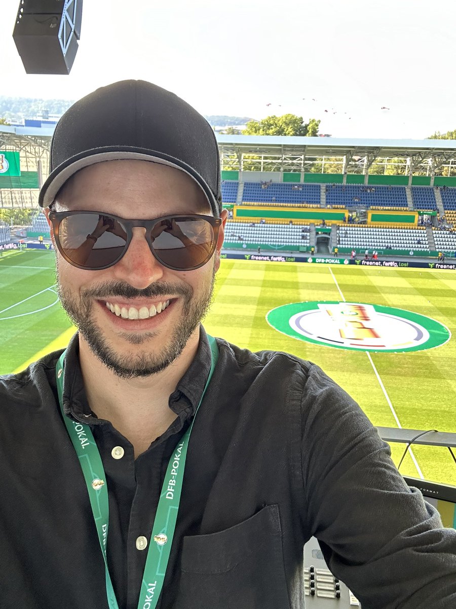 Cooking at 31*C in Jena and feeling the heat. 🥵 #FCCB04 #DFBPokal