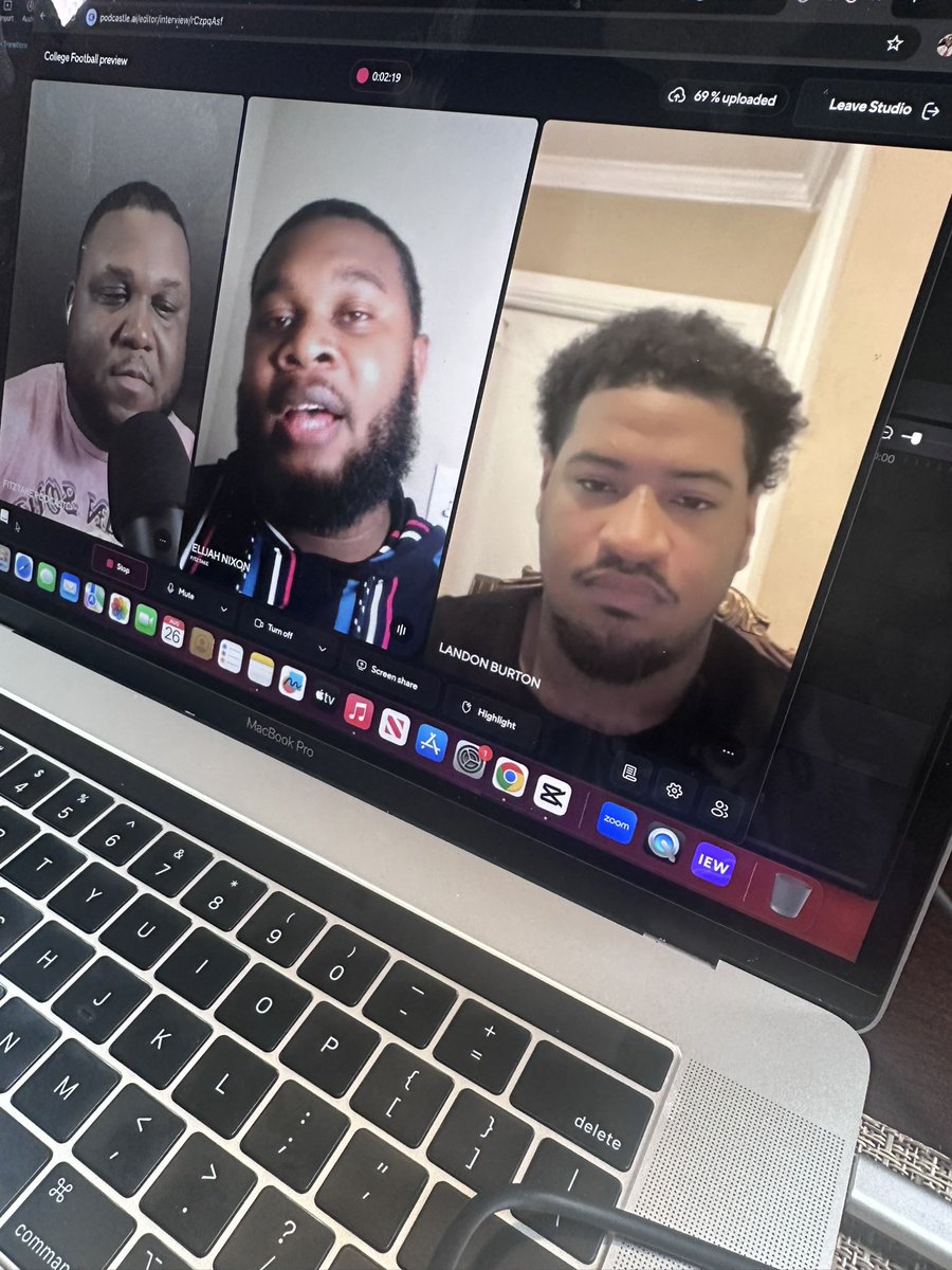 Jamarcus Fitzpatrick (@jfitztv) on Twitter photo .<a href="/RaginCajunsFB/">Louisiana Ragin’ Cajuns® Football</a> center Landon Burton joins the Fitz Take podcast for a special episode dropping today at 2:00 pm on YouTube
Subscribe to the channel and get notified here: tinyurl.com/Fitztakepod
#GeauxCajuns .<a href="/RaginCajunsFB/">Louisiana Ragin’ Cajuns® Football</a> center Landon Burton joins the Fitz Take podcast for a special episode dropping today at 2:00 pm on YouTube
Subscribe to the channel and get notified here: tinyurl.com/Fitztakepod
#GeauxCajuns