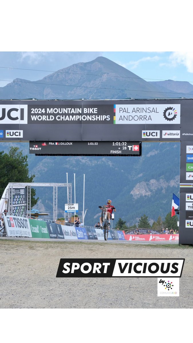 comunicANDorra's tweet photo. 🌈Lucha hasta la última vuelta
🏆Jerone GILLOUX 🇫🇷
🥈Martin Vidaurre🇨🇱, el joven chileno que también compite en categoria XCO 
🥉Hugo PIGEON 🇫🇷
➡️e-bike Elite Men @uci_mountainbike World Champs @palarinsalandorra 2024
📸Diana Martin i Gamisans @comunicANDorra x @Sportvicious https://t.co/KuCsdb6yqo