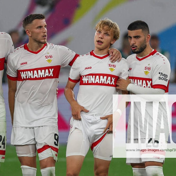 Sexy_Players_2's tweet photo. Frans Krätzig bulge!🥵🍆🥵 https://t.co/hwu5dsy82V