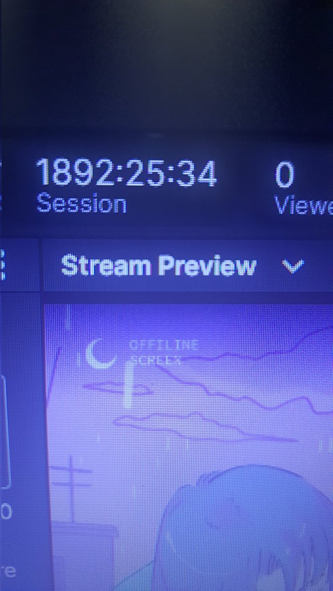 YBobuki's tweet photo. So what's your longest stream? 👀 https://t.co/40yLW2IoeU