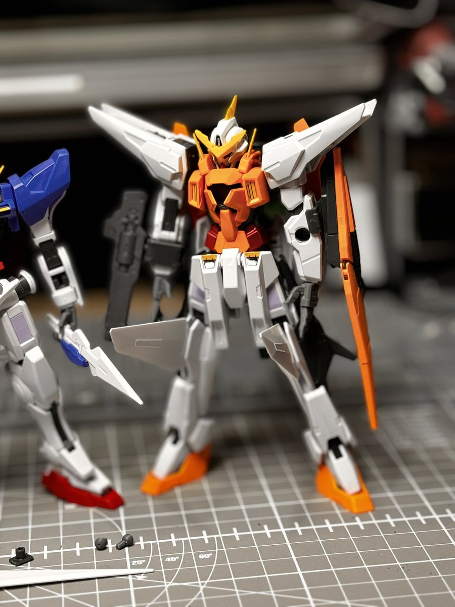 root3p's tweet image. OO hands.