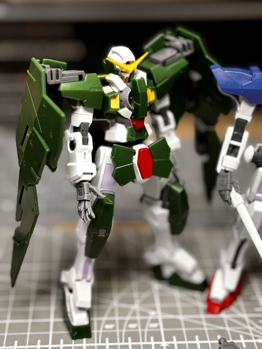 root3p's tweet image. OO hands.