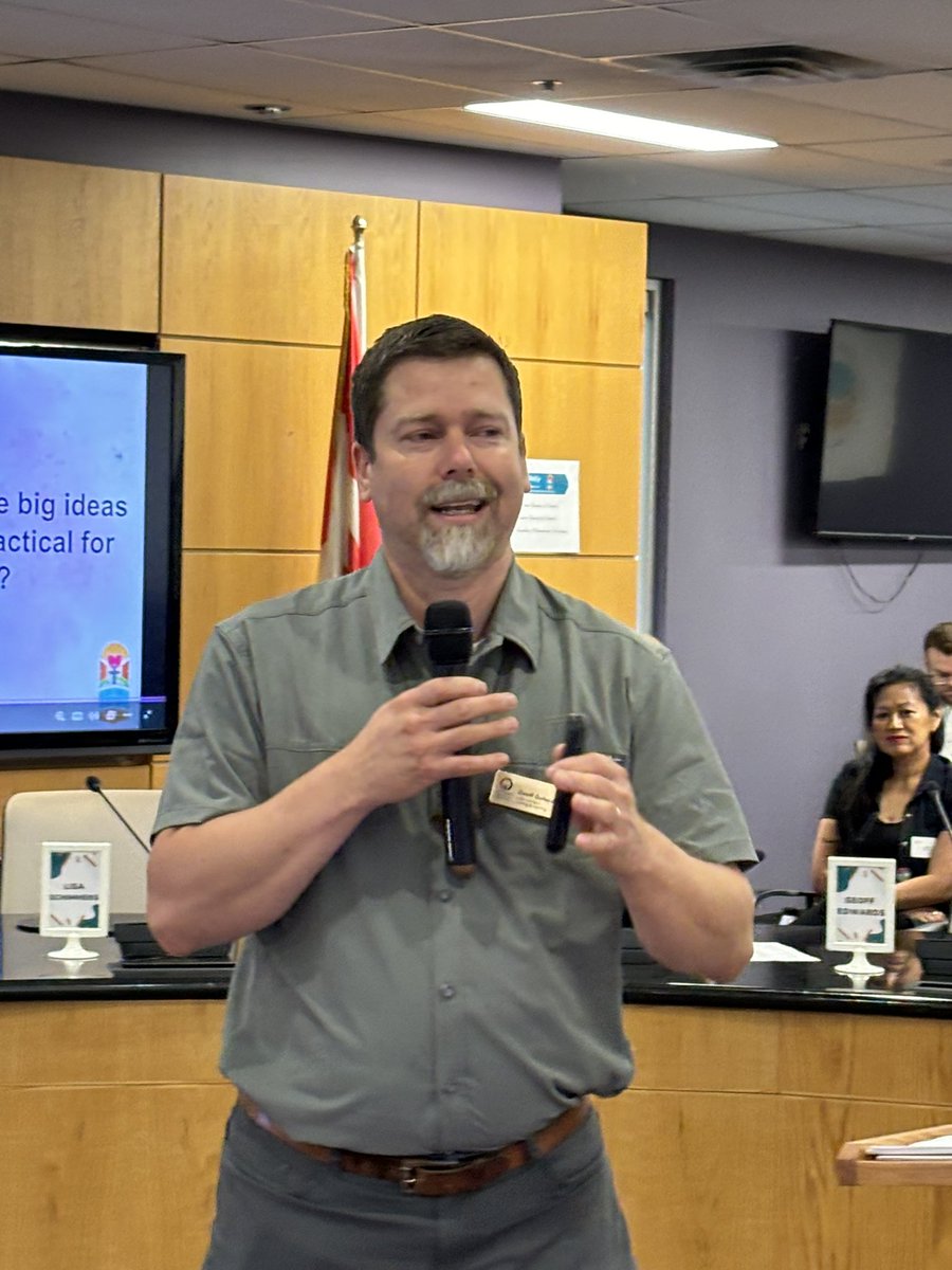 Great presentation from our <a href="/ocsbRE/">@ocsbRE</a> Religious Education team this morning at our <a href="/ocsbNTIP/">@ocsbNTIP</a> orientation!  Thanks to the team-Ashley Boivin, Geoff Guitard, Caroline Pignat and Father Monaghan!  The incredible NTIP consultant <a href="/LMazzarelloOCSB/">Laura Mazzarello (she/her)</a> in the pic with Caroline as well!