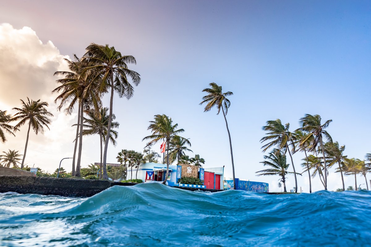 discover_PR's tweet photo. Join us tomorrow for a Facebook LIVE๐ด at El Escambrรณn beach in San Juan, #PuertoRico. Starting at 2:00 p.m. AST, tune in to be virtually transported to #PRdise and let the serene views and gentle waves set the tone for the weekend! โจ #DiscoverPuertoRico https://t.co/1JpvNuOBAU