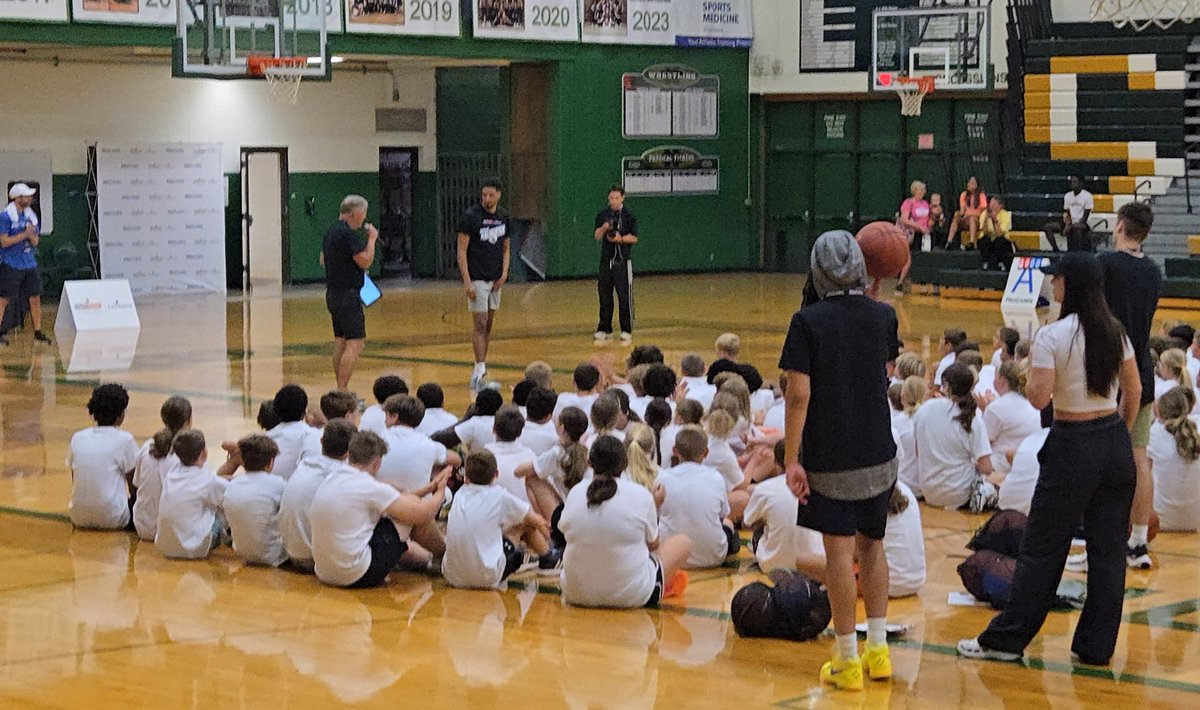 revtvoss's tweet photo. Cool experience at the @TyHaliburton22 @ProCamps sponsored by @caresource held at @OshkoshNorthHS today https://t.co/thEukH7IRc