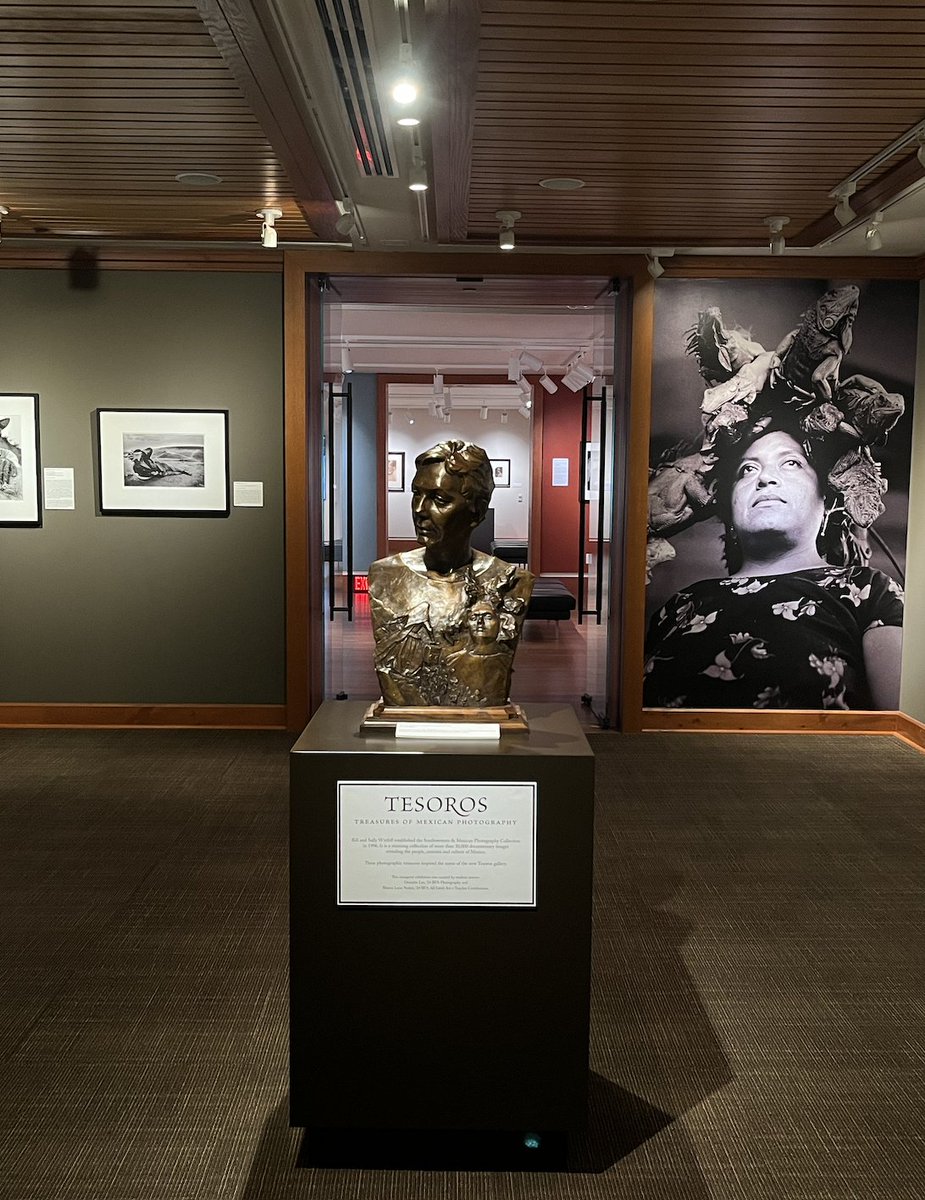 TheWittliff's tweet image. Tesoros: Treasures of Mexican Photography, is now open! The Wittliffs established the Southwestern and Mexican Photography Collection in 1996,  housing over 30,000 images. The Tesoros Gallery is inspired by this collection. #TXST #TheWittliff #AlkekLibrary