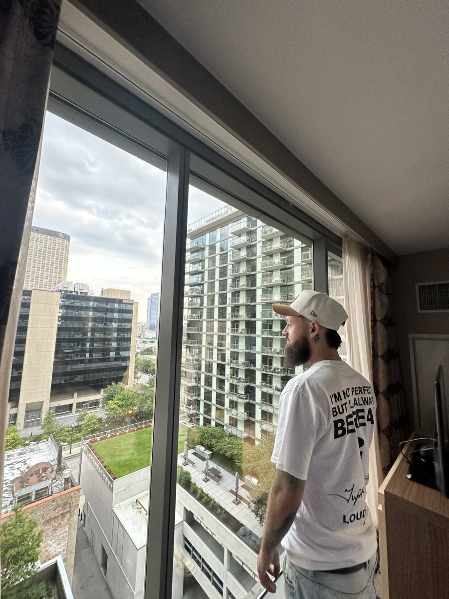 WhiteChocDB's tweet photo. They say I’m up next 🏅 https://t.co/kjgUz3V97E