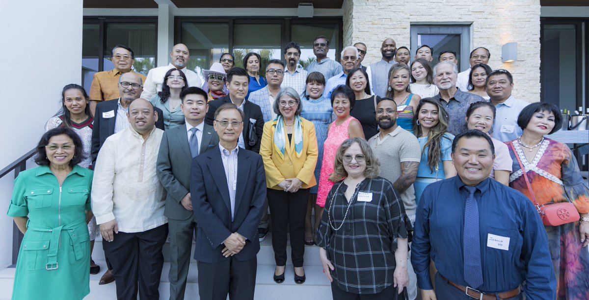 FAAJAFlorida's tweet photo. FAAJA South Florida Chapter President, Hongwei Shang, and Board  Members, Kenneth Yeung,  Winnie Tang, Jimmy Yu, Gurau Li, and Celine Fang Participated in Miami-Dade County Mayor Daniella Levin Cava's Funding Raising and Early Voting Campaigns. https://t.co/zUpt3ITOfq