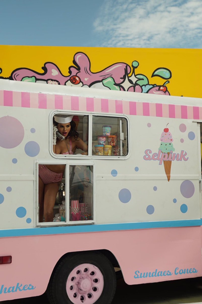 ✨ (@marielooks) on Twitter photo 