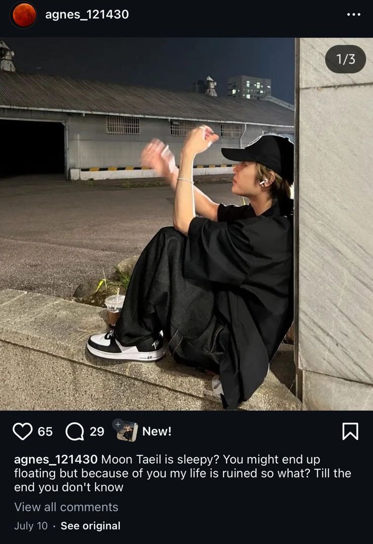 chansolo23's tweet image. Moon taeil what kind of man you are??