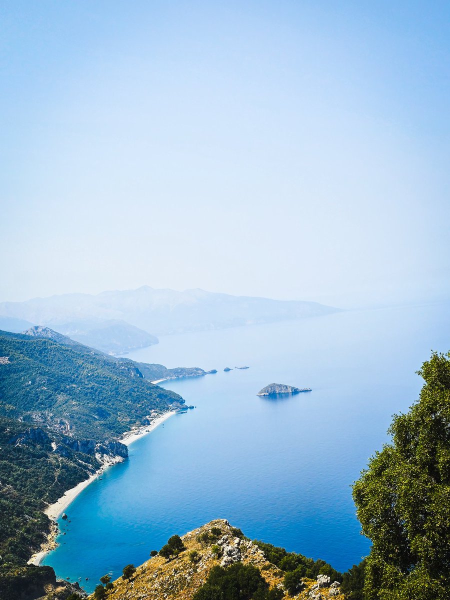 neraidaki_afou's tweet photo. Σαν καρδιά..  💙💙🌊🌊

#myhashtag_is
#is_my📷🧚‍♀️ https://t.co/93xtRsYbf8
