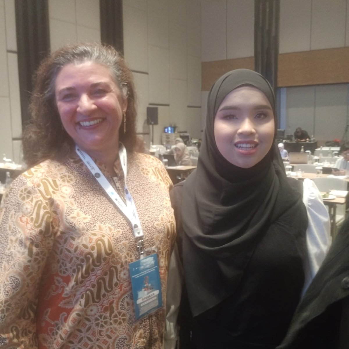 It was such a delight to meet the super talented #PutriAriani of Indonesia 🇮🇩 🤩. Amazing and spot on insights on inclusion in the creative economy from her.