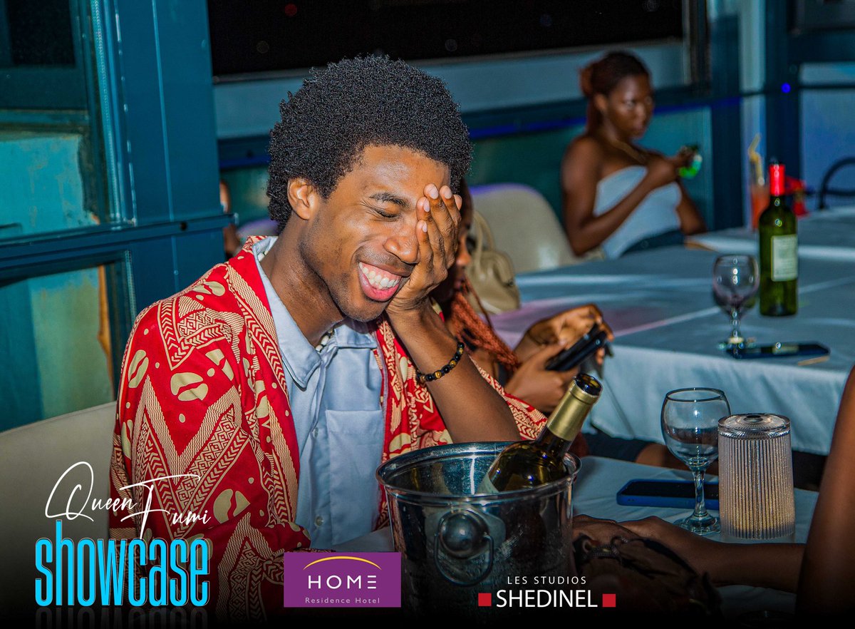 Une belle soirée pour le showcase de <a href="/queenfumi/">Queen Fumi</a> 🥰🍾