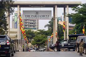 EfficacyMethod1's tweet photo. The regional Parliamentary sitting in Gulu is a welcome idea only if it can materialized into tangible output that can reduce the extreme poverty index in northern Uganda. https://t.co/OFUoO6DJEA