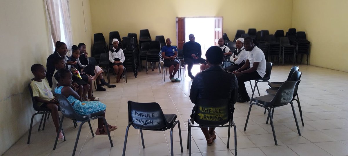 SAYCCC2's tweet photo. Ulundi Youth Network Coordinator, Thamsanqa Sibiya, facilitating a youth empowerment workshop in Melmoth (Zululand). https://t.co/oqcktUVKIN