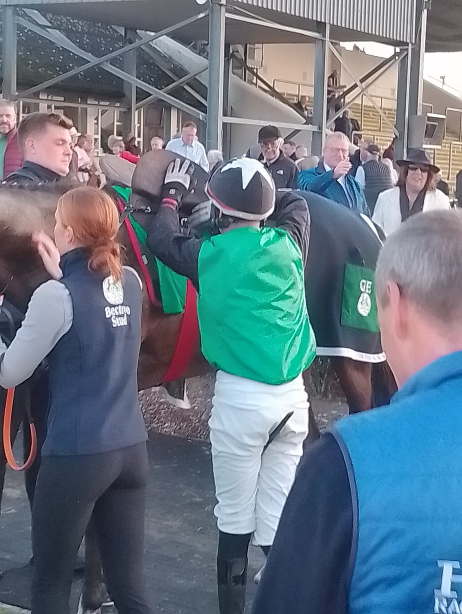 The delay in announcing the Stewards Enquiry <a href="/BellewstownRace/">Bellewstown Races</a> last night a big talking point. A friend of mine part owned the original winner. The  Delay reminiscent February Punchestown Colcannon
 5/2 disqualified Finn Tegetmeier weighed in 0.3 of a pound less 
#Bellewstown