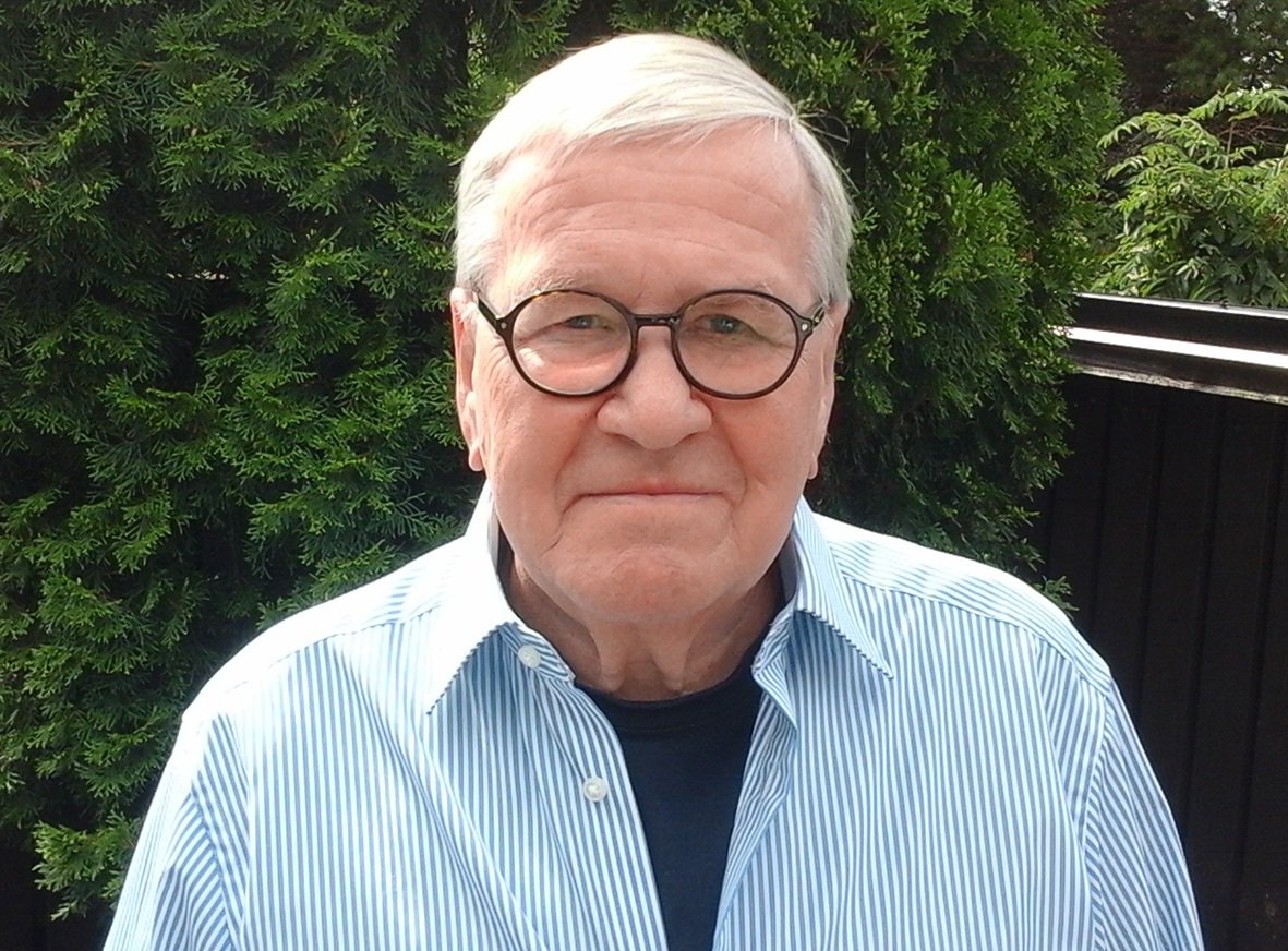 europa_uomo's tweet photo. It is with sincere sadness that we pass on news of the passing of Hannu Tavio, one of the small group of men involved in the creation of Europa Uomo between 2002 and 2004. Read the tributes https://t.co/wpa0KT1syk https://t.co/qa6o43PyiS