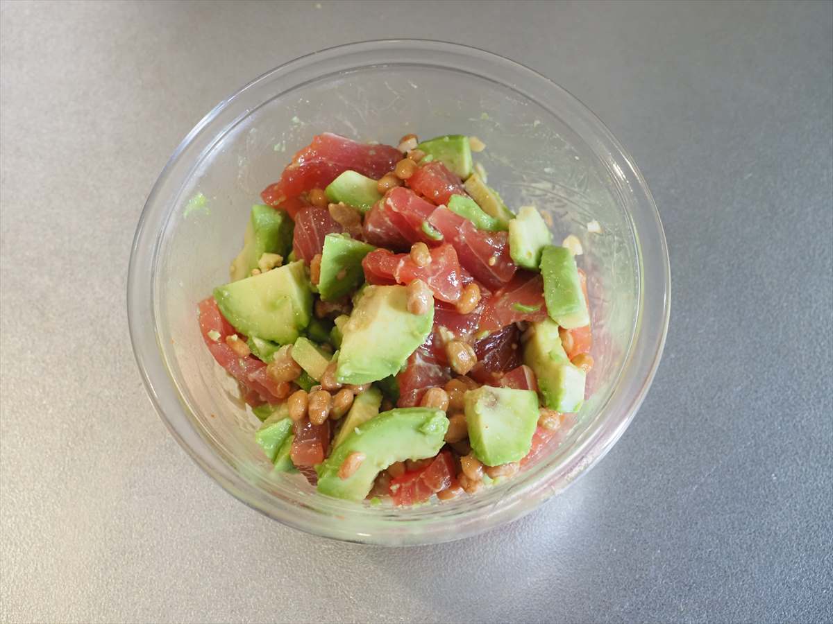 kinniku's tweet photo. 私が作った「アボカドマグロ納豆のぶっかけ蕎麦」が「MY HEALTH WEB」に掲載されました！本記事は「MY HEALTH WEB」を導入している組合・団体（健康保険組合、地方自治体）様にご加入の方が閲覧できます。 MY HEALTH WEBはリンク先よりご覧いただ��ます。#myhealthweb
https://t.co/yaLRcKLshE https://t.co/Fb2Yi57VCO