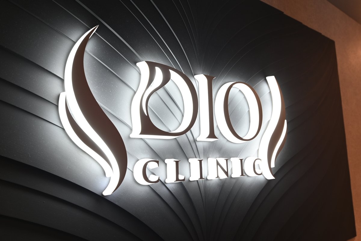 医療ダイエットは
こんな方におすすめです

・全身の大幅なサイズダウンがしたい
・痩せた後もリバウンドせず体型を維持したい
・脂肪が落ちにくい部位の部分痩せもしたい
・辛い運動や過度な食事制限はしたくない