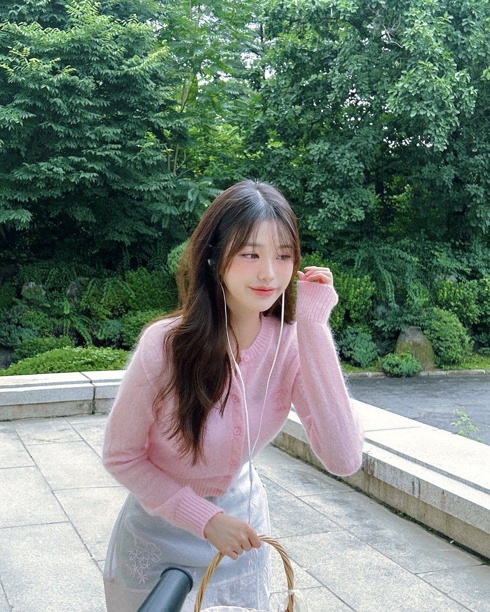 훈녀냄새 너무 심함… 너무좋아제발…