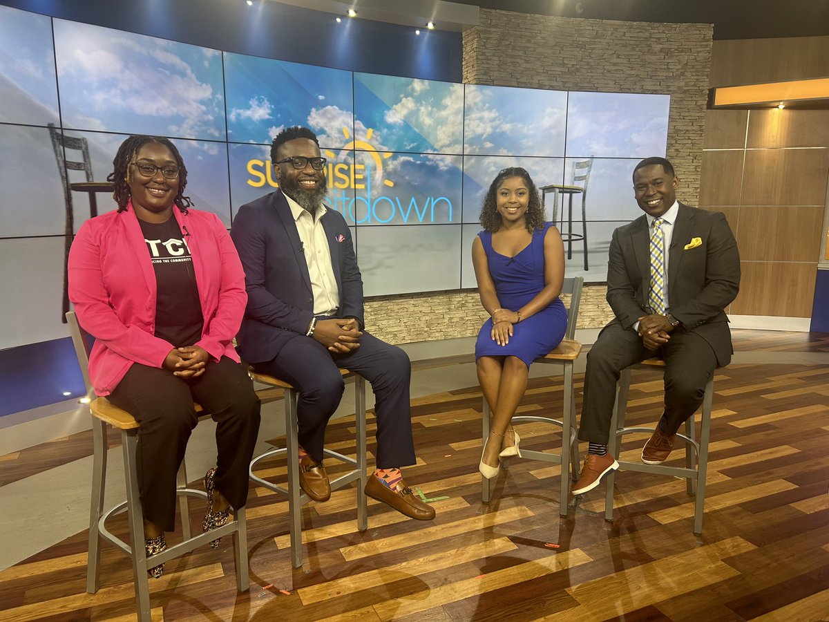 PitchInc_803's tweet photo. Thank you to @wis10  and @CCCFtweets for having us this morning on Soda City Live to share more about PITCH INC’d mission and programs here in Columbia to combat hunger and homelessness. Be sure to support a Black nonprofit today for Give 8/28 ! https://t.co/iKNcpPMcmj https://t.co/s8JzMAxO3q