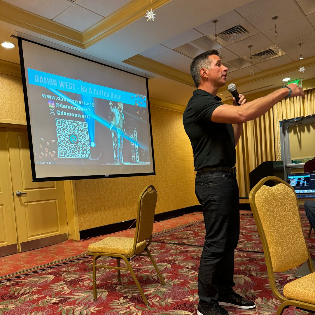 bethesdascnews's tweet photo. This past Sunday, we had a great coaches' meeting to review the year. It was capped off by the opportunity to listen to @damonwest7, arguably the most in-demand speaker in America, talking about being a Coffee Bean. https://t.co/ii8DnCD9Lw