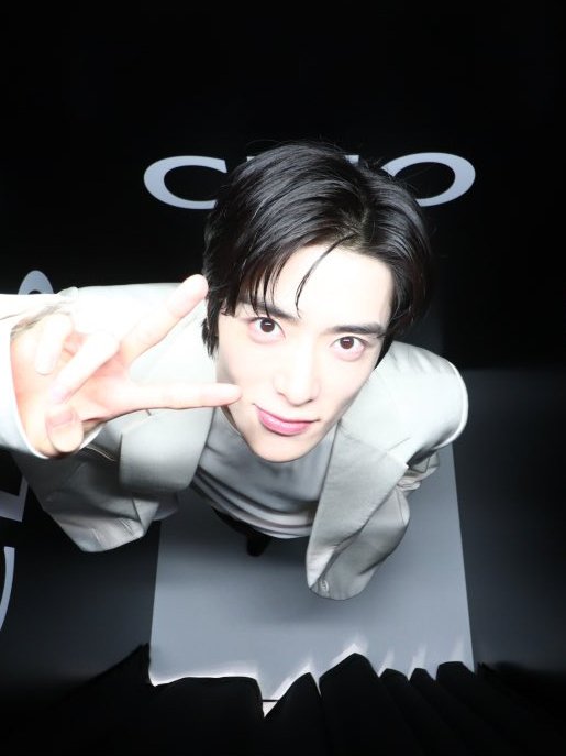 ADORE0214's tweet photo. 📸🤍 https://t.co/KnVtn88HKw
