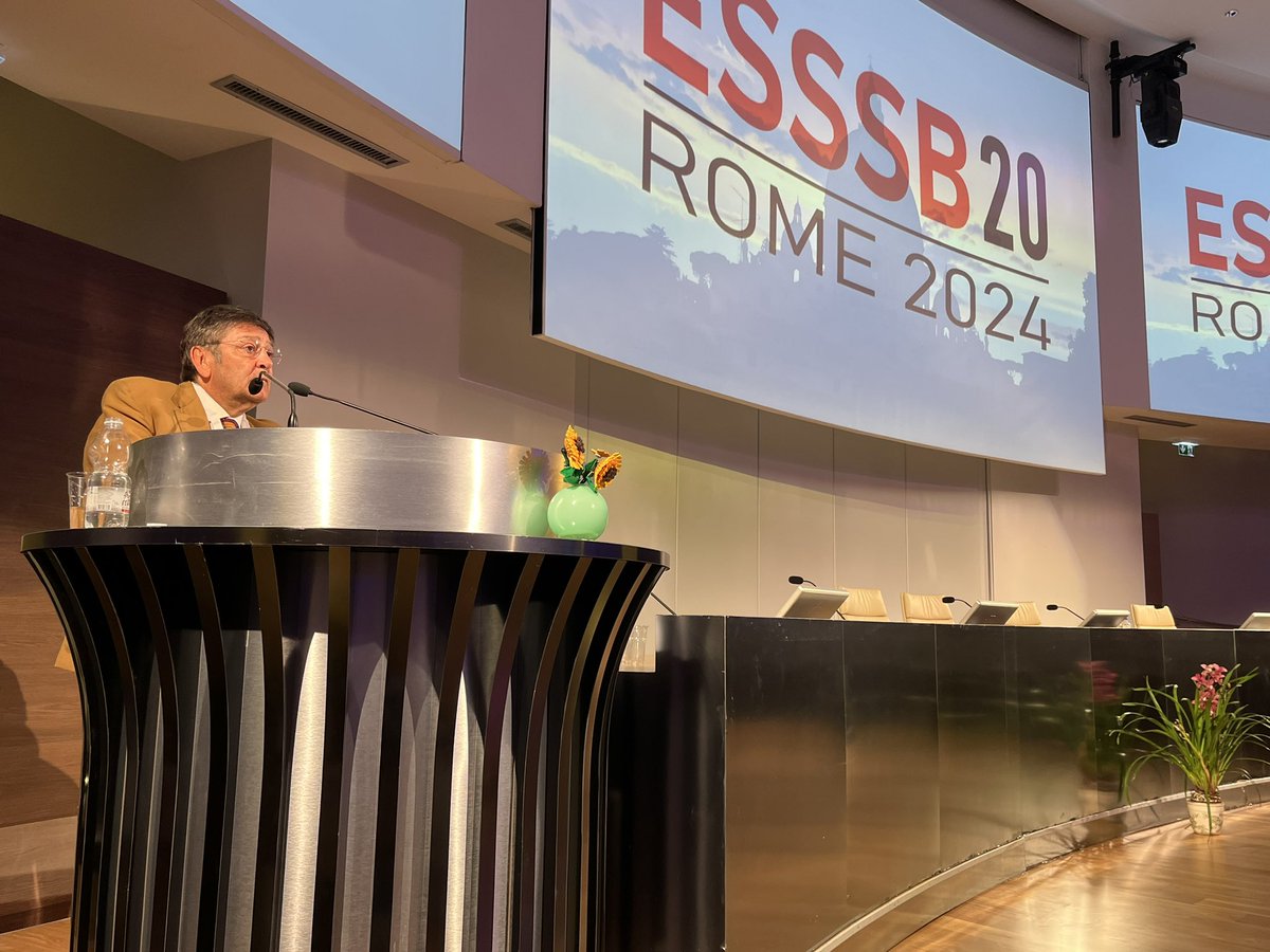 Marco Sarchiapone opening the 20th European Symposium on Suicide and Suicidal Behaviour #ESSSB20