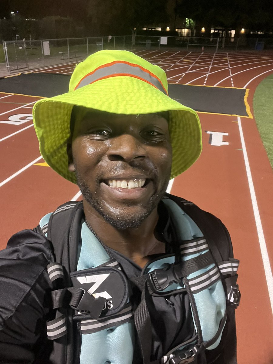 Victor_Yates's tweet photo. Hit 2 miles before 5 a.m.
Happy to be alive this Wednesday!
#Gufa https://t.co/49gntxXzjv