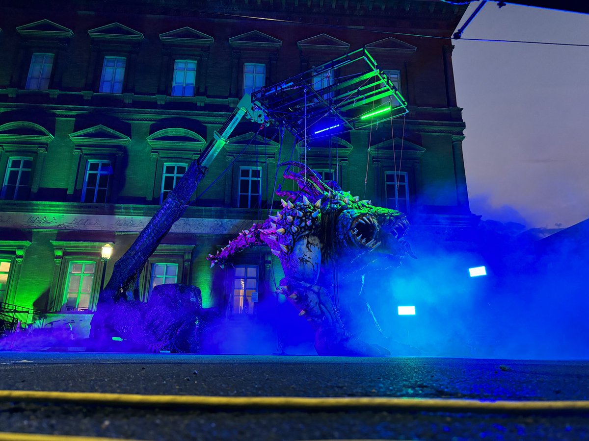 Treyarch's tweet image. Our friend “Abby” came to play at #CODNext. 

Don’t worry, she doesn’t bite.