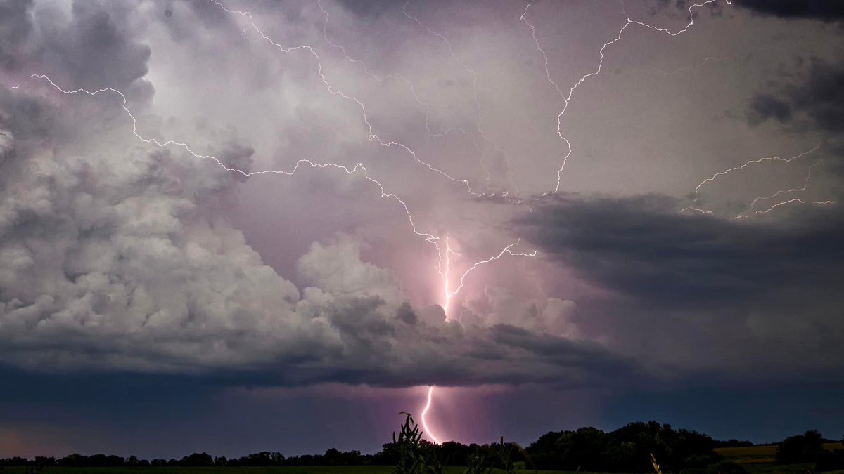 Awesome storm last night. Taken from the front yard.