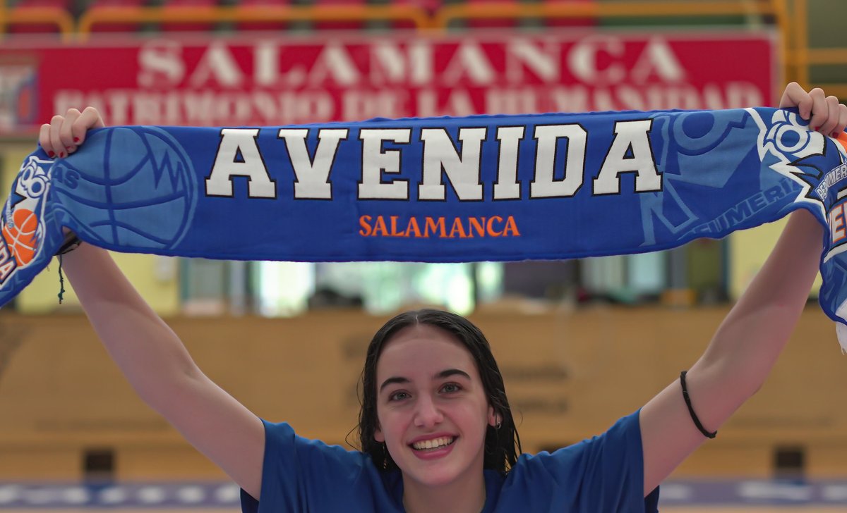 CBAvenida's tweet photo. PRESENTACIÓN 🎙️

𝕀𝕐𝔸ℕ𝔸 𝕄𝔸ℝ𝕋𝕀ℕ , siguiendo un "SENTIMIENTO" para estar en @CBAvenida 💙

➕ https://t.co/YBuchBTfHI https://t.co/UwPqu1Cty0
