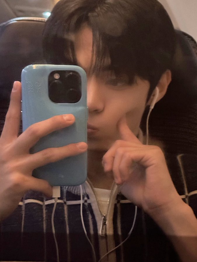 KIM DOHOON, 2005. tweet media