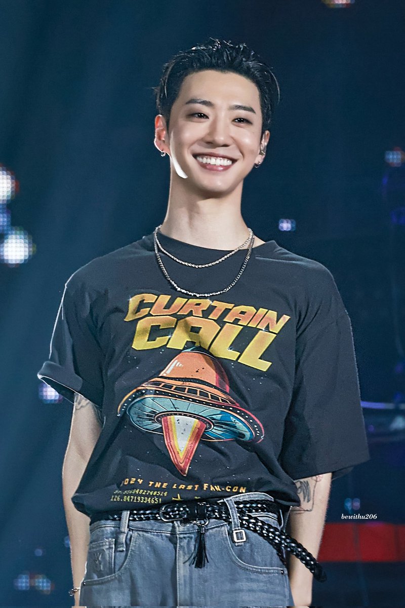 bewithu206's tweet photo. 240818 THE LAST FAN-CON [CURTAIN CALL]

#BANG_JUNG_YOO_MOON #비에이피 #BAP #방용국 #BANGYONGGUK https://t.co/DBotQbc631