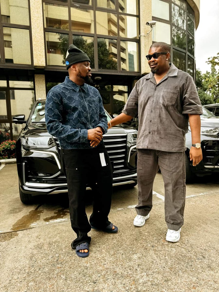 NaijaEyes tweet media