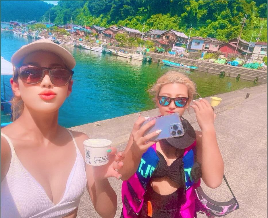 りーちゃん👱🏽‍♀💛🌈💄👗🌷 tweet media