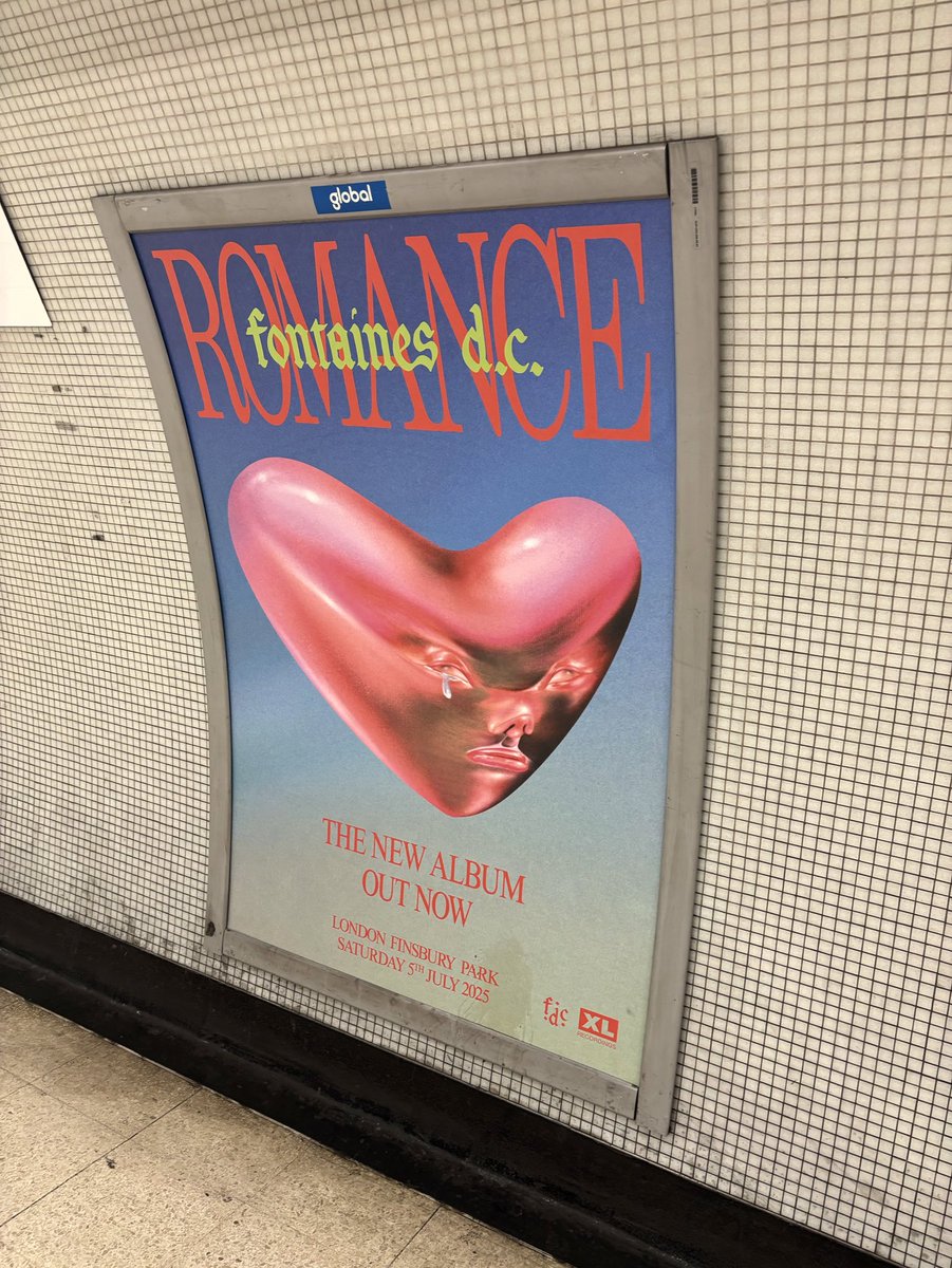 skintyromance's tweet photo. romance everywhere https://t.co/G3T7YPkk1g