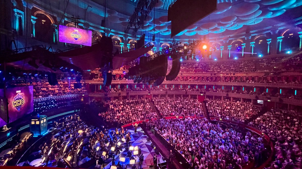 The Doctor Who Prom <a href="/RoyalAlbertHall/">Royal Albert Hall</a>. Simply stunning 😍