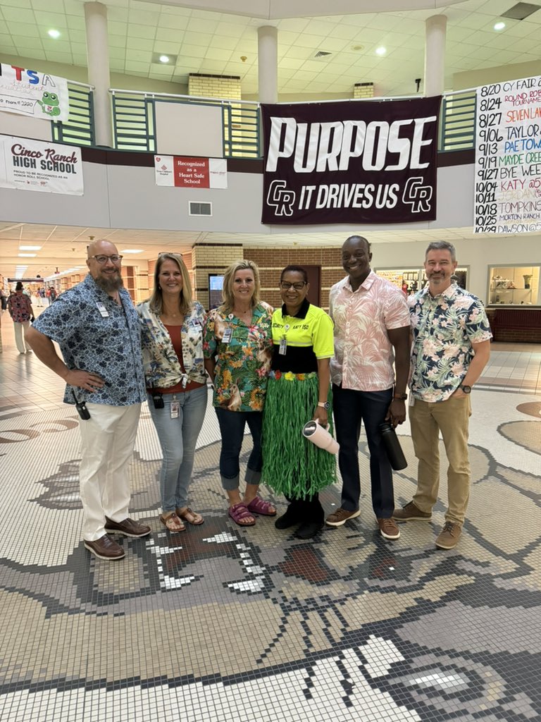 kaye1332's tweet photo. Happy Hawaiian Day from Cinco Ranch! Letโs make it a great day to learn! #cpoe @cinco_school @ptsa_crhs @CincoAthletics @katyisd https://t.co/OeVx2MDHtG