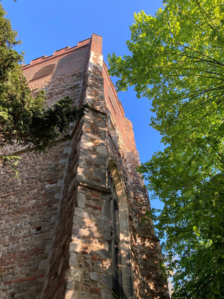 VisitColchester's tweet photo. A great #HeritageOpenDay awaits you! On Mon 9th Sept @ColchesterArts is opening its doors + offering tours at 1pm,2pm+3pm! Lots of history in this former church from live protestant burnings in the 1500s and detrimental cannon fire to the medieval tower during the Siege....1/2 https://t.co/HgTvO511pl