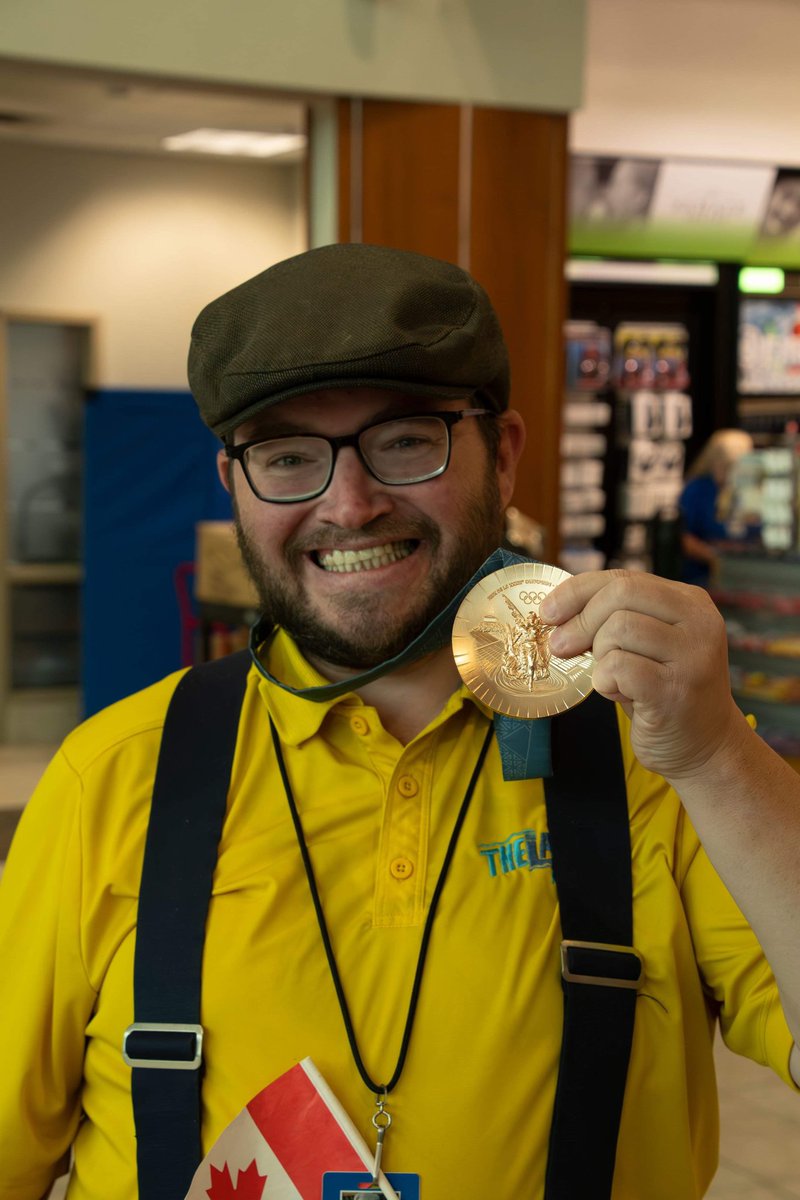 ReprtrPatHealey's tweet image. I think that’s a golden smile with an Olympic bronze medal. So awesome to get to hold Sloan MacKenzie’s medal after she arrived at @HfxStanfield #WindsorJunction #FallRiverNS #Halifax
