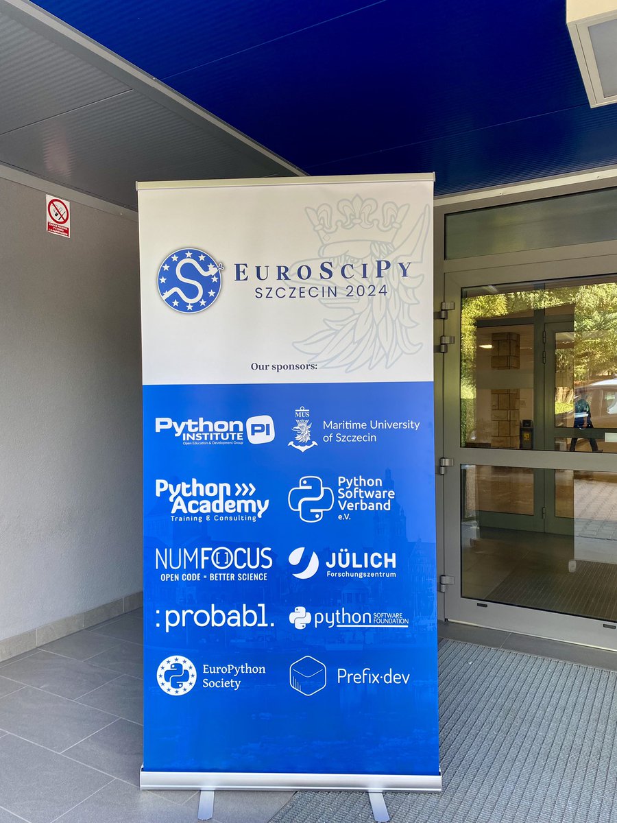 EuroSciPy, it’s been a minute! ⏰🔭🐍 I’m happy to be back at the conference. Sebastian Berg and I presented a tutorial on contributing to open source. If you’re interested in the materials, you can find them here: github.com/Nikoleta-v3/Hi… #EuroScipy2024