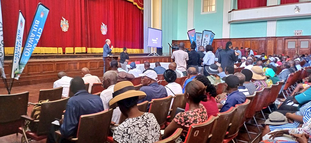 Currently underway...
<a href="/healthConnectZW/">Centre for Health Communication Zimbabwe</a> is attending a Bulawayo water situation update meeting hosted by the <a href="/CityofBulawayo/">The City of Bulawayo</a>
"We face an absolute calamity if we fail to act NOW," said the Bulawayo Mayor  <a href="/DavidColtart/">David Coltart</a>  #water