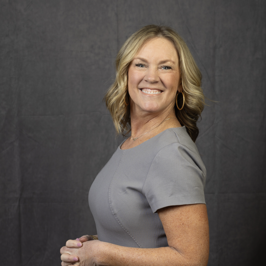 Browse new real estate properties and homes for sale in Kelly Day’s websites! View the latest available house listings! kellyday.simplihom.com/d8ra13zr