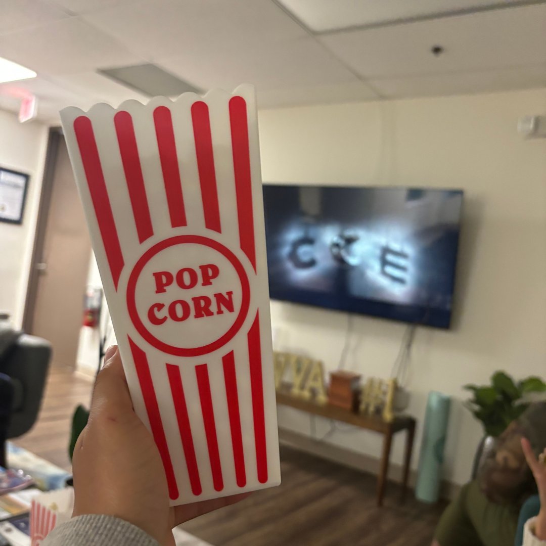 SDWVA2018's tweet image. Last week's movie night was a blast! We enjoyed delicious food, munched on some great popcorn, and shared an intimate evening watching 'Hidden Figures.' A perfect way to relax, connect, and be inspired together. 🎥🍿 #WomenVeterans #SupportAndConnect #MovieNight